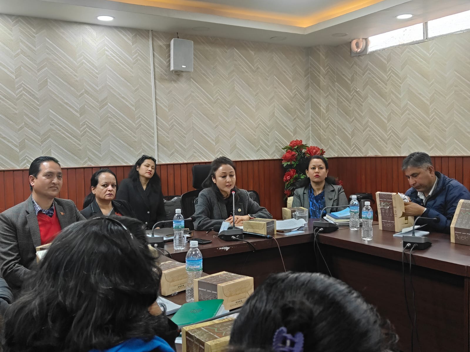 मानव बेचबिखन विरूद्धको राष्ट्रिय नीति २०८२ को प्रभावकारी कार्यान्वयन गर्न मन्त्री श्रेष्ठको निर्देशन