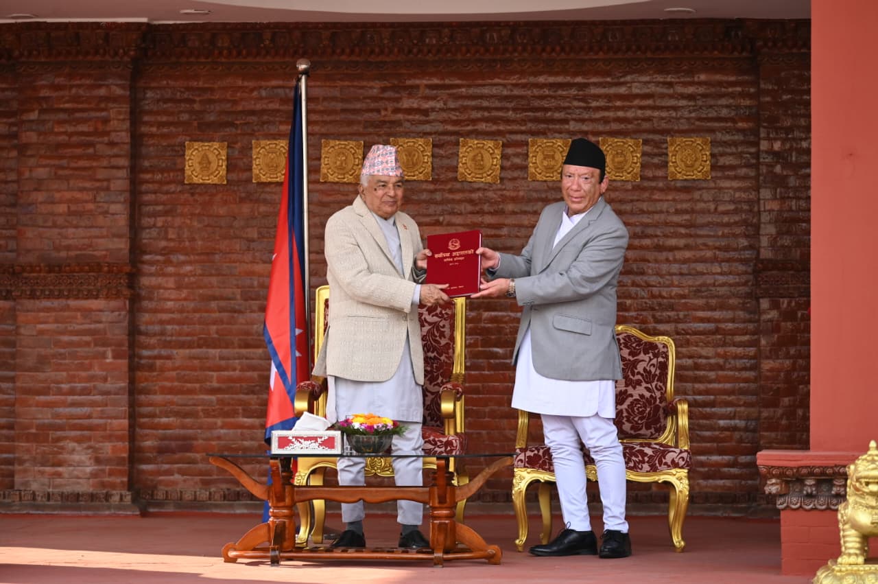 राष्ट्रपतिसमक्ष सर्वोच्च अदालत, न्यायपरिषद् र न्यायसेवा आयोगको प्रतिवेदन पेश