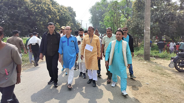 सर्लाही पुगे गगन, मतदान केन्द्रको गरे निरीक्षण