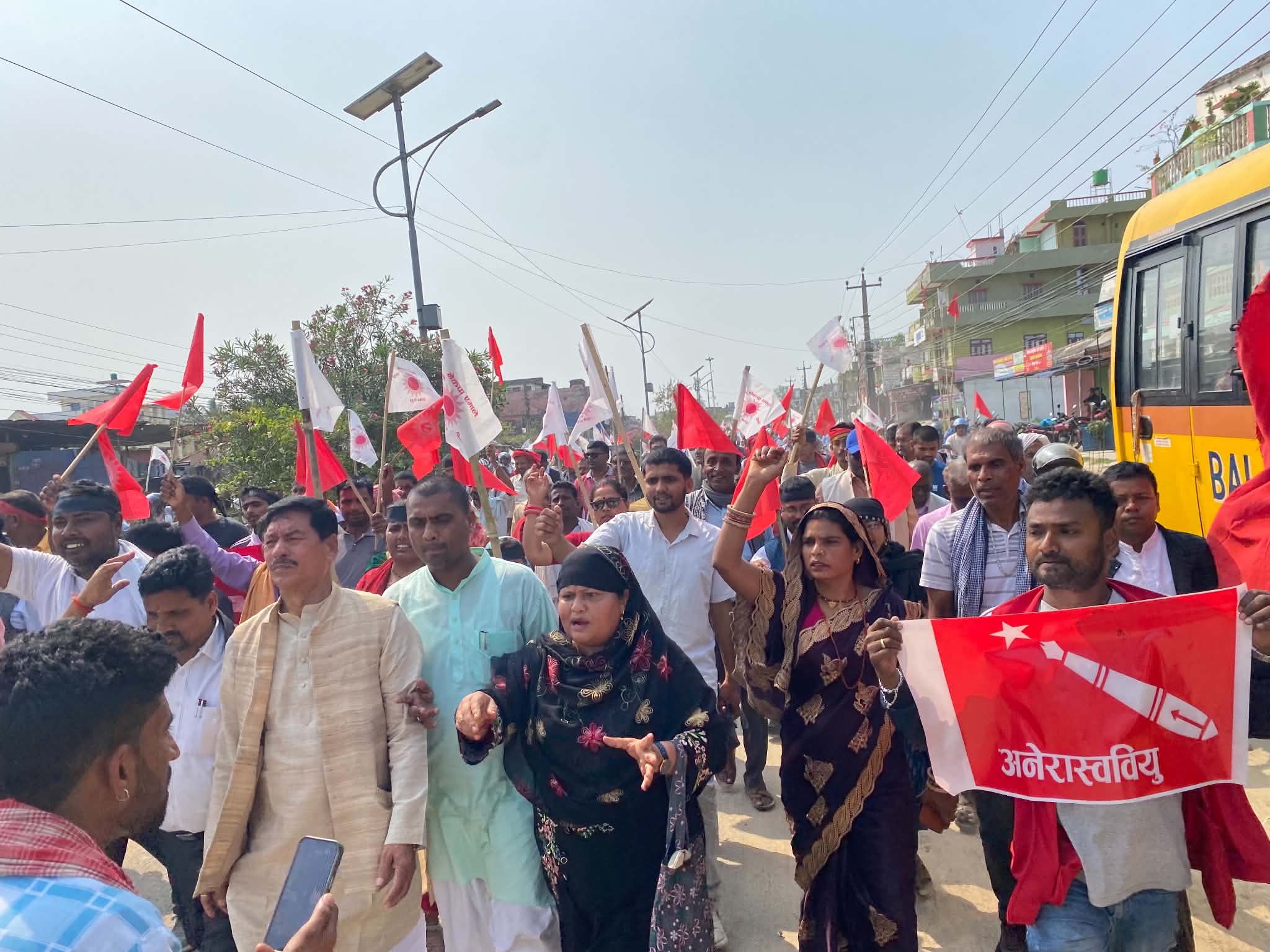 सिरहामा ओलीको रिहाइको माग गर्दै सिडियोलाई ज्ञापन