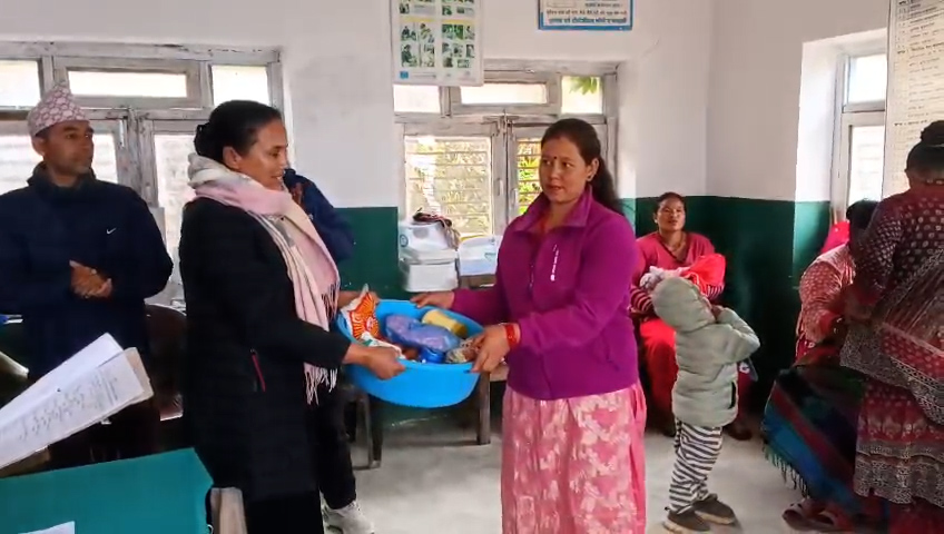 महिलासँग जोडिने स्थानीय सरकारको अभियान, सुत्केरीसँग उपाध्यक्ष भेट कार्यक्रम