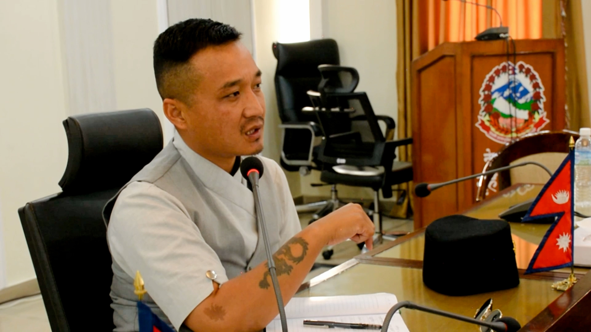 मधेश र लुम्बिनी प्रदेशका सांसदसँग गृहमन्त्रीको छलफल: सीमापार तस्करी नियन्त्रणमा जोड