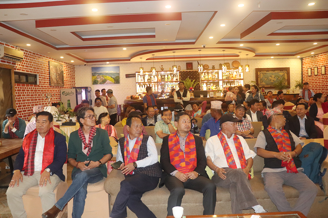 बहुआयामिक गीतकार डम्बर याक्सोका पाँच गीतको श्रव्य दृश्य लोकार्पण