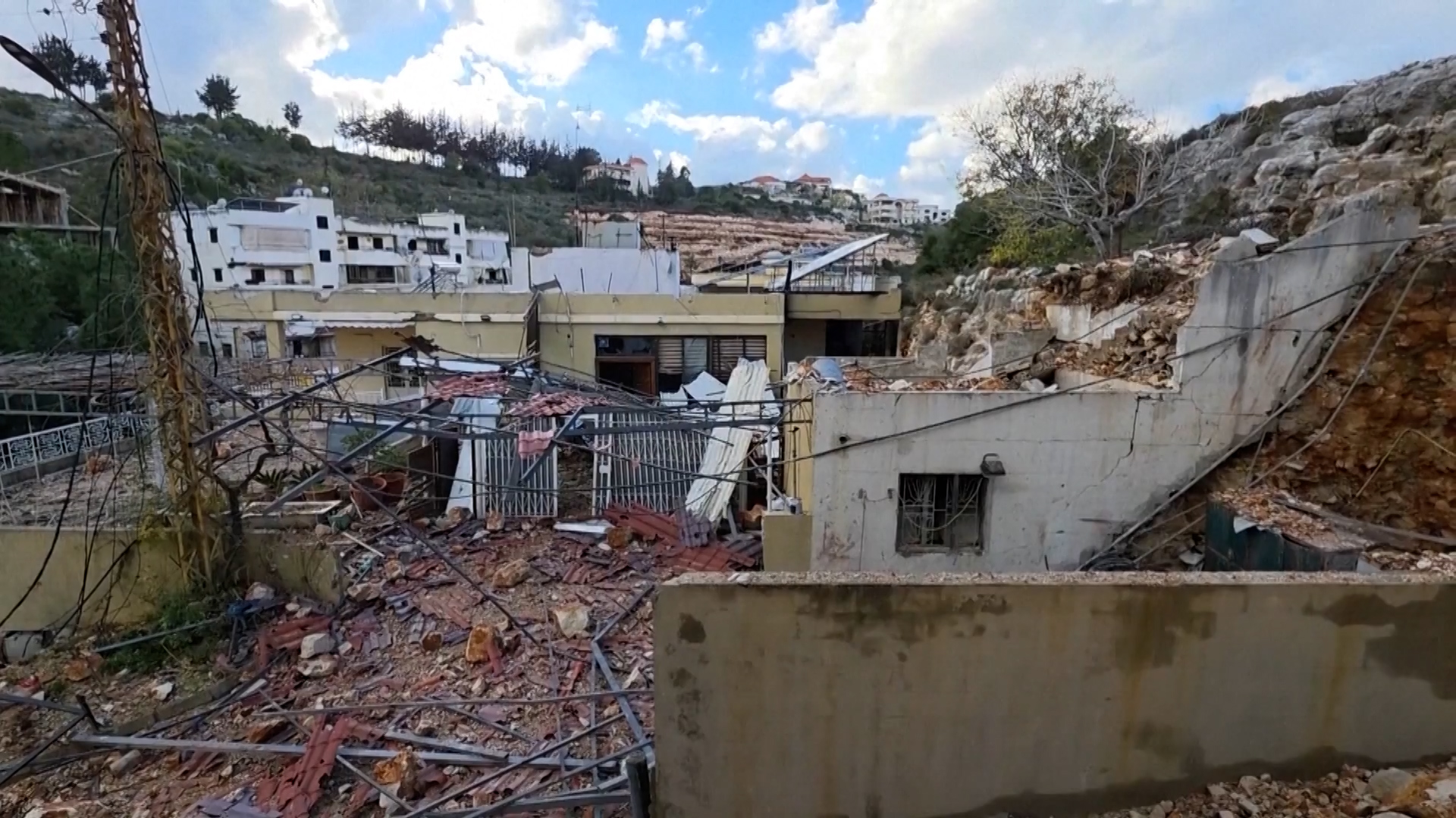 युद्धविराम लागू हुनुअघि दक्षिणी लेबनानमा ठूलो मात्रामा हवाई आक्रमण