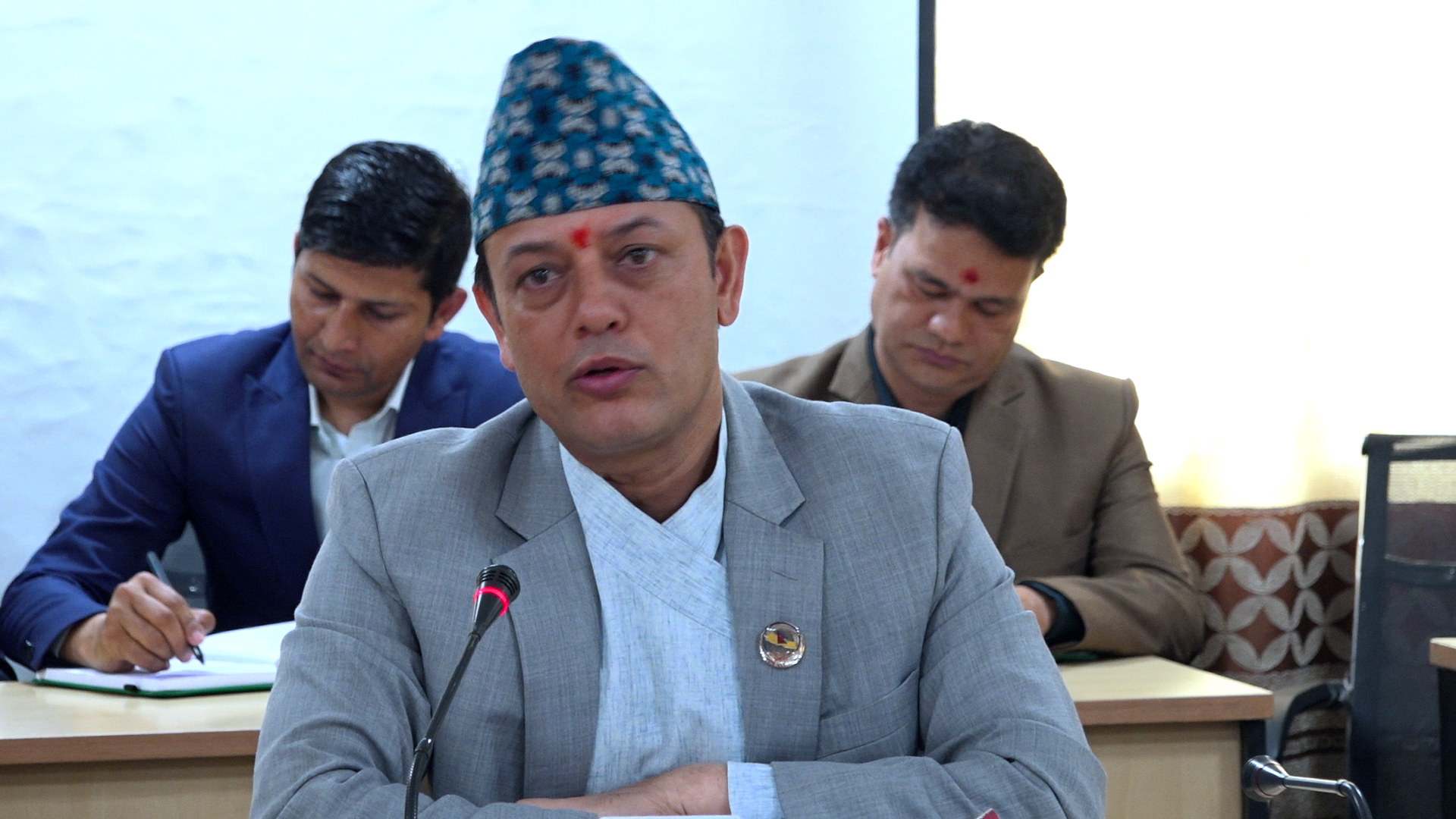 पितगर्दै अस्थायी संसद् भवनका कारण भएका प्राविधिक तथा व्यवस्थापकीय कठिनाइहरू क्रमशः समाधान गरिनेछन् : सभामुख अर्याल