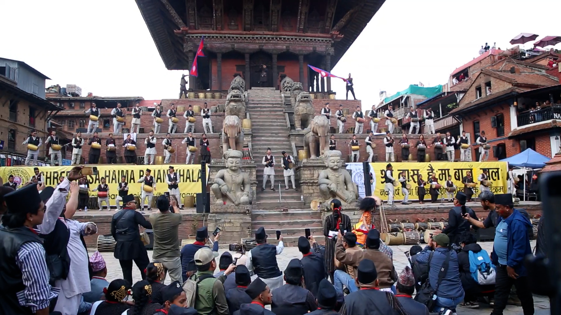 आठ दिन नौं रातको उत्साह : भक्तपुर–थिमीमा बिस्का जात्राको रमझम