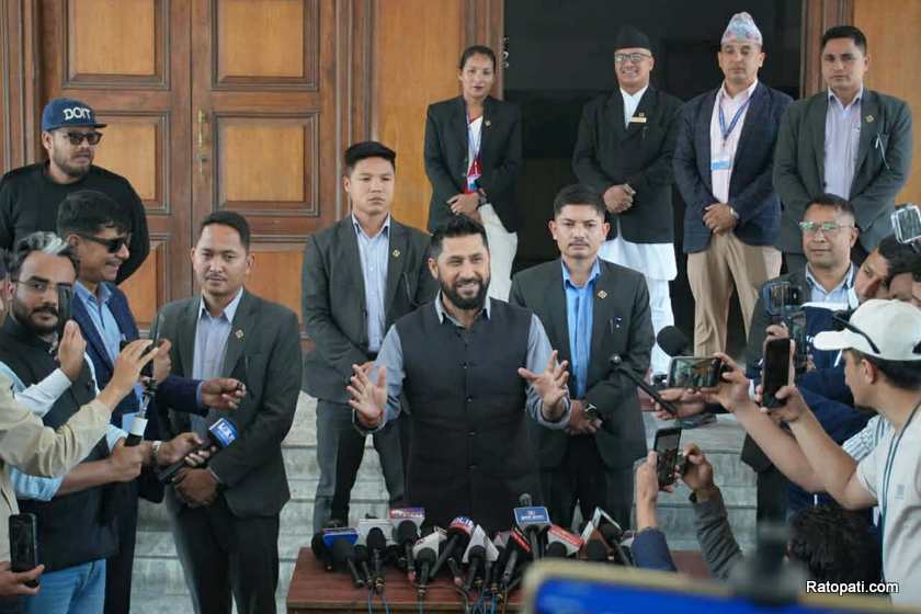 उपसभामुखबारे विगतको अभ्यास र संविधान हेरेर निर्णय गर्छौँ : रवि लामिछाने