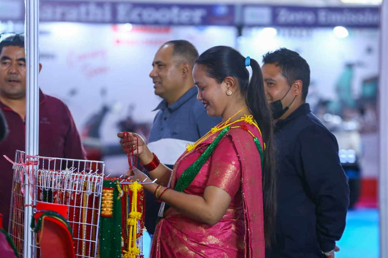 साउथ एसिया ट्रेड फेयरमा घरेलु तथा विदेशी सामग्रीको प्रदर्शनी (फोटोहरु)