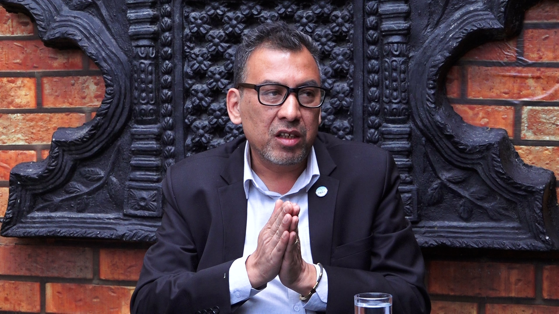एनआरएनएको विधान संशोधन तथा नागरिकता सम्बन्धमा सरकार स्पष्ट हुनुपर्छ : रविन बज्राचार्य