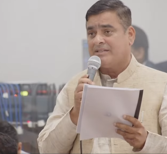 मल अभाव, उखु किसानको भुक्तानी र सीमावर्ती समस्या समाधान गर्न सांसद खनालको माग