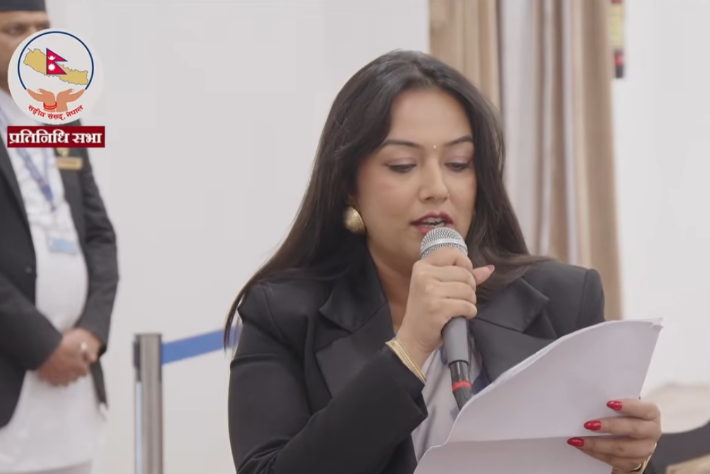 एजेन्टहरूले वैकल्पिक रुटमार्फत महिलाहरूलाई खाडी मुलुकसम्म पुर्याइरहेका छन् : सांसद ओली
