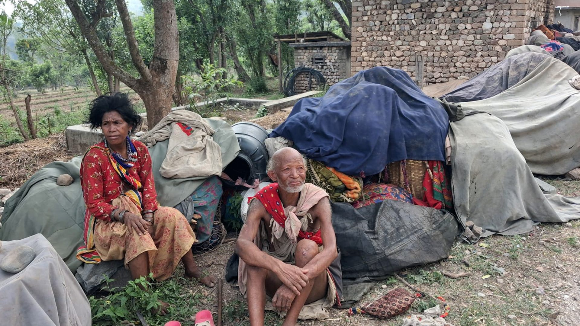 बसाइँ सर्दै राउटे: गुर्भाकोट छाडेर सल्यानतिर सर्दै राउटे समुदाय