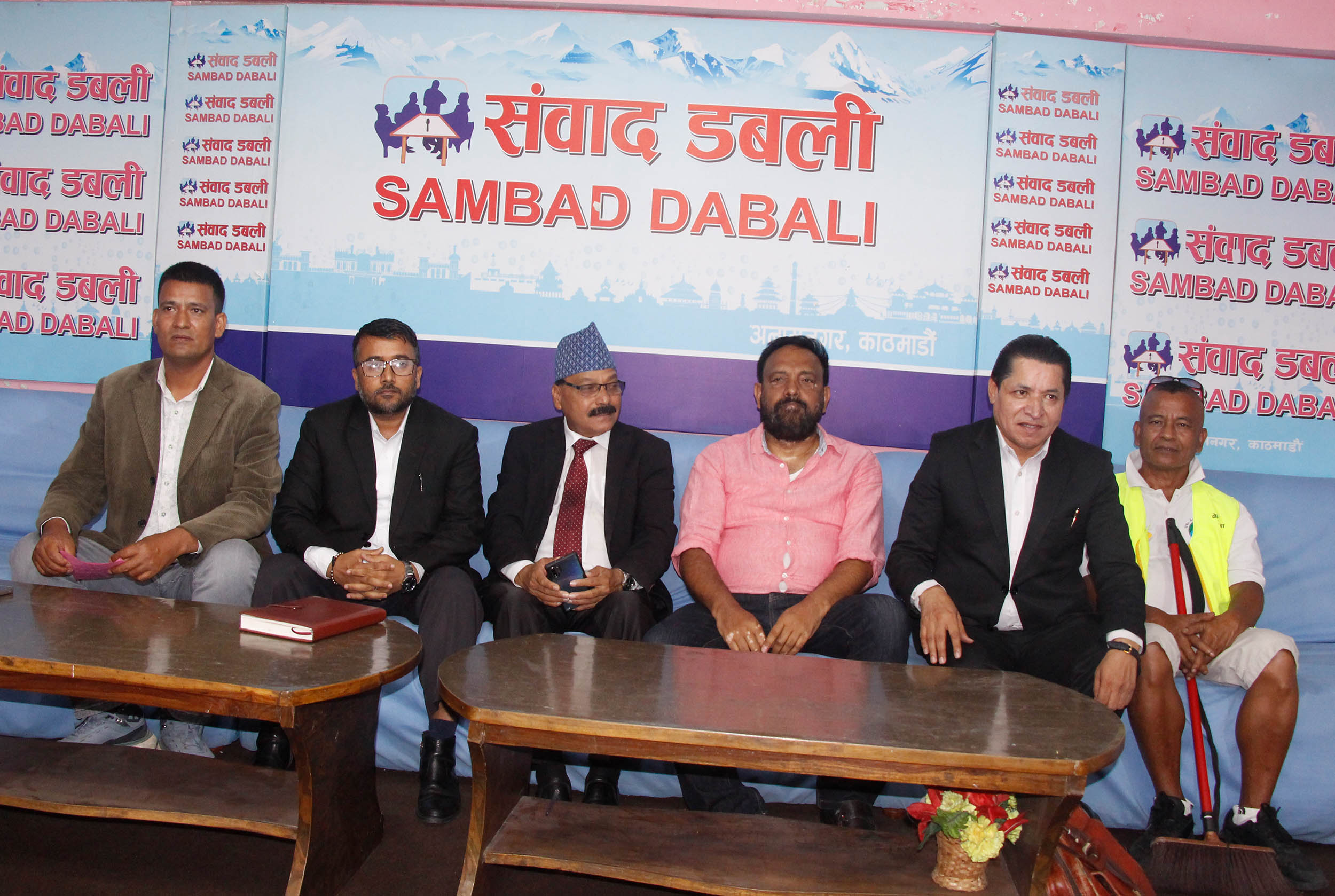 भ्रष्टाचार मुक्त र सुशासन कायम गर्न गैरदलीय व्यवस्था आवश्यक’