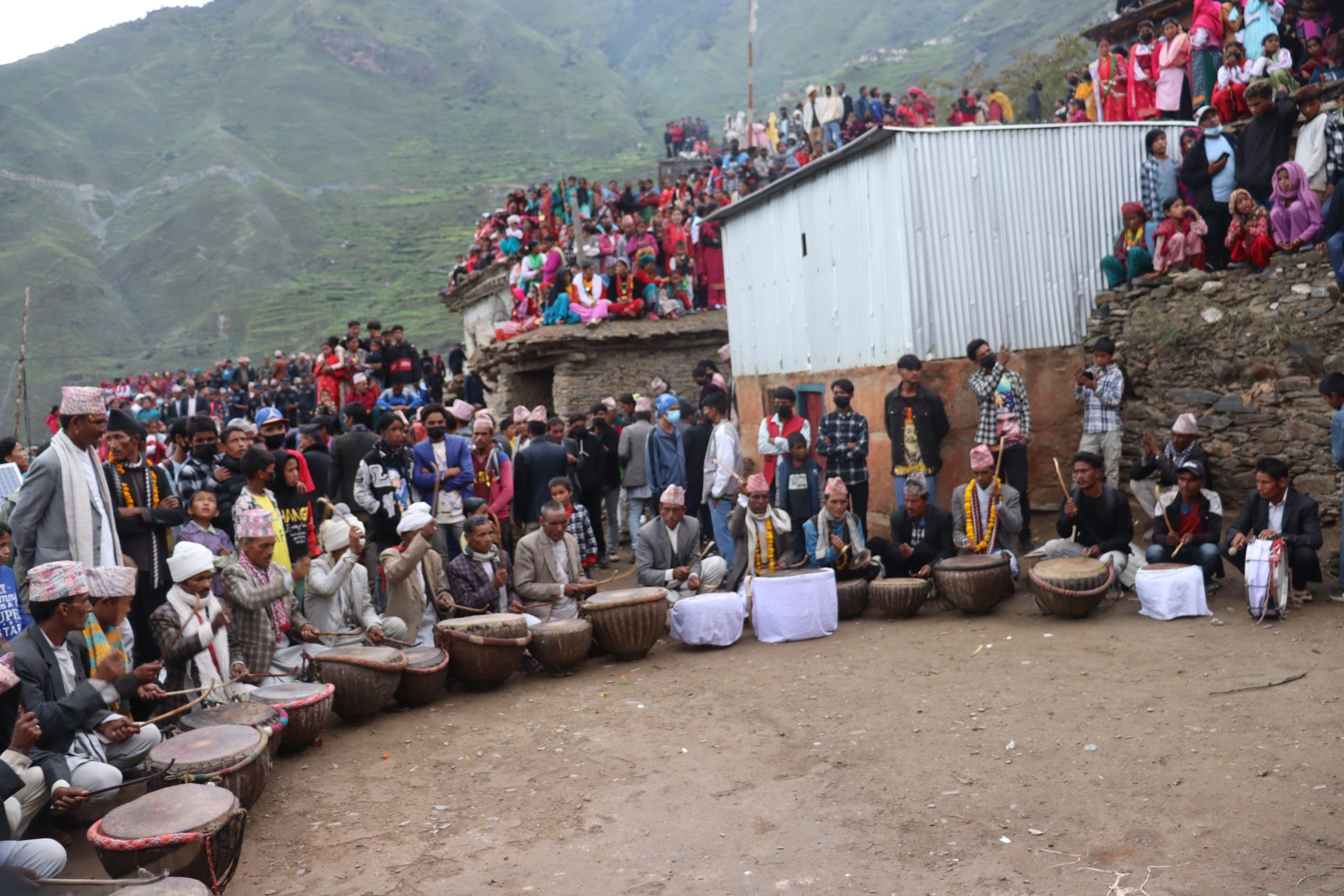 धार्मिक विश्वास कायमै