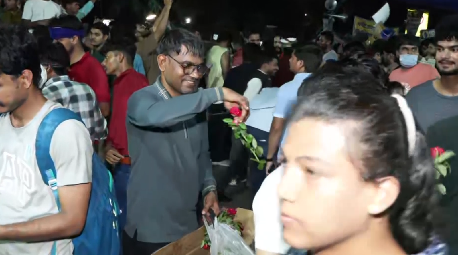 दिल्लीमा सीजेपीको प्रदर्शन रोकियो